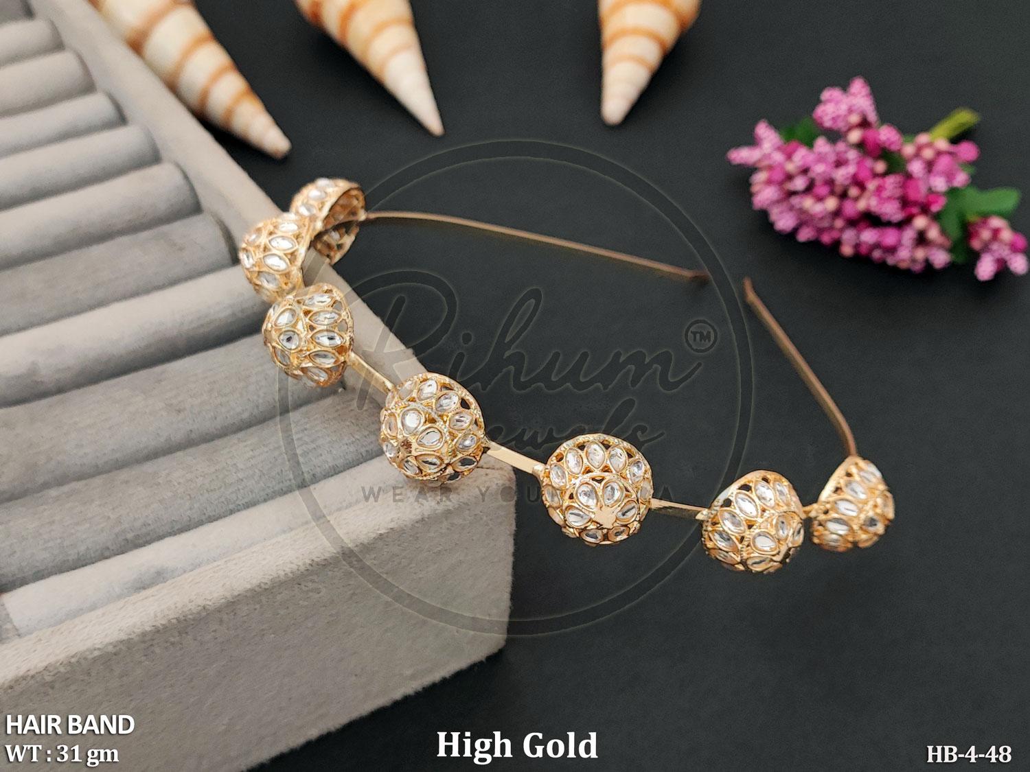 Royal High Gold Textured Kundan Sphere Hairband