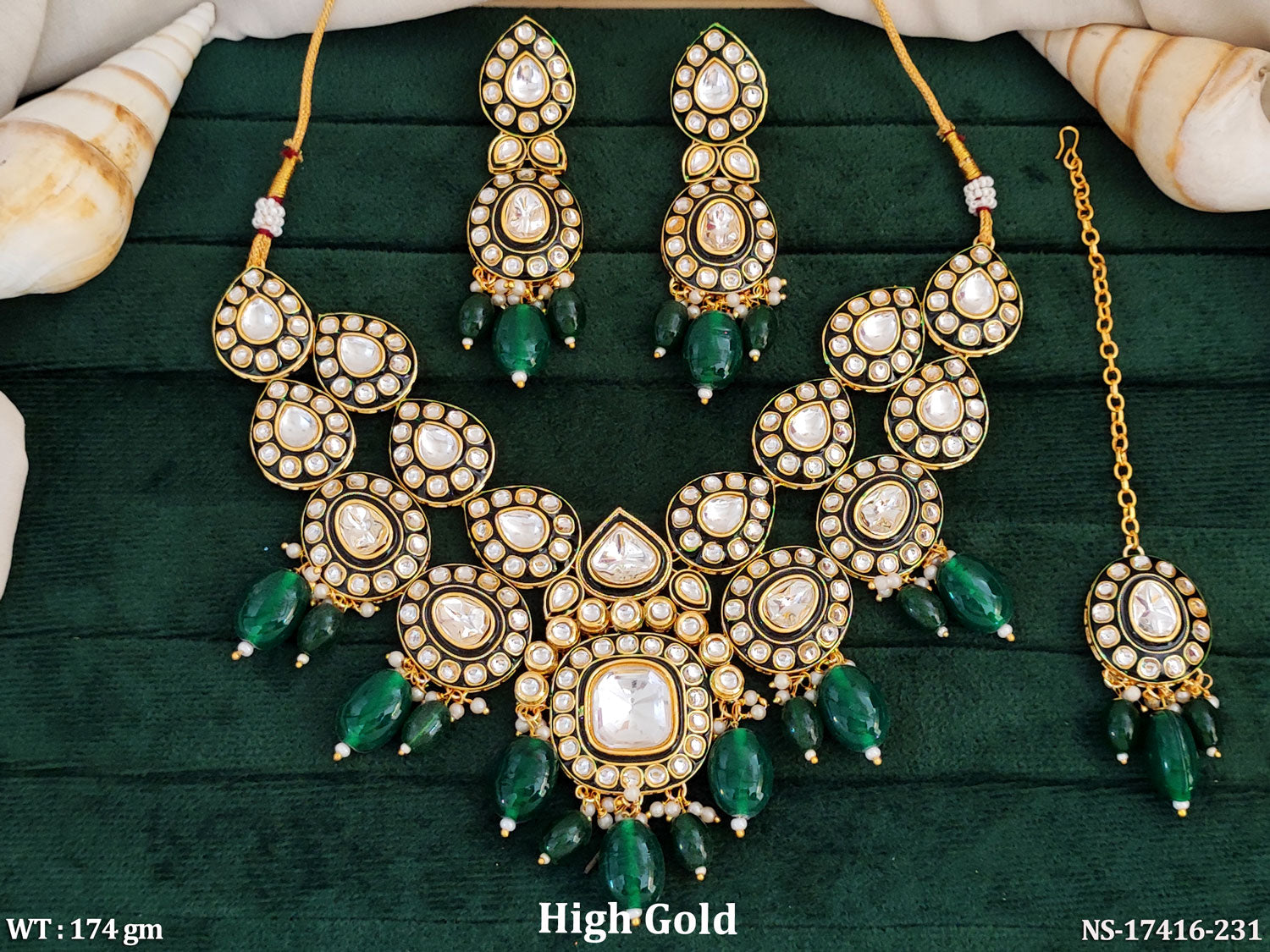 Regal Emerald Green Kundan Choker Set with Drop Earrings & Maang Tikka